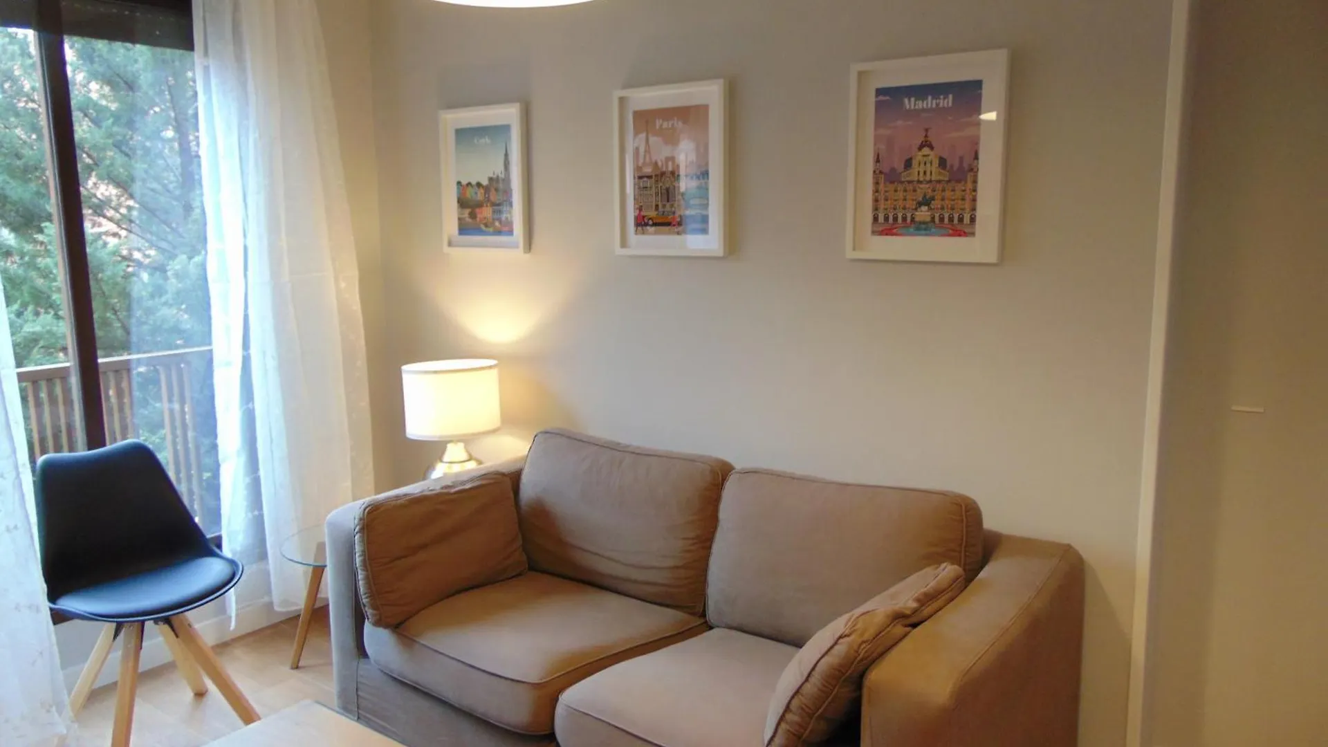 Airport Madrid Plenilunio Suites Beige Spain