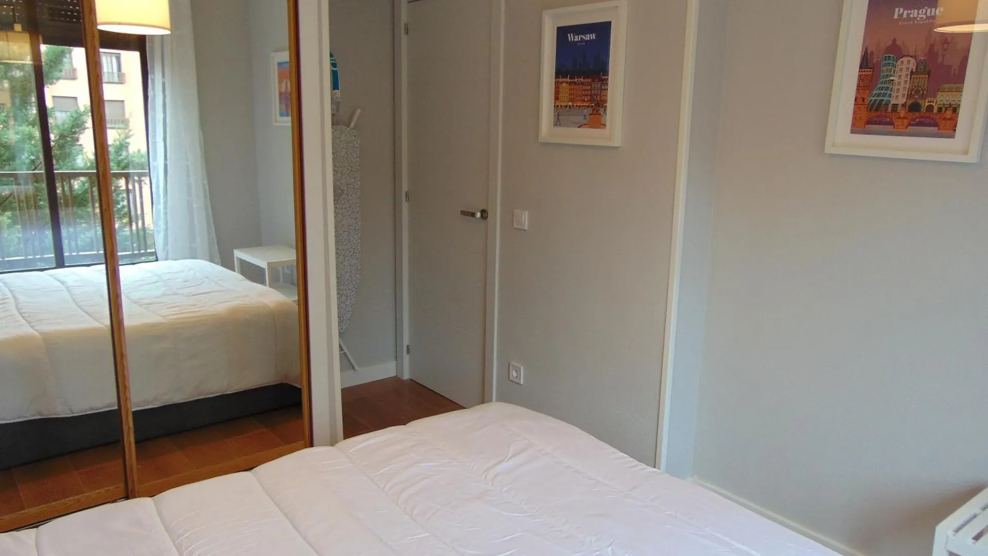 Airport Madrid Plenilunio Suites Beige Spain