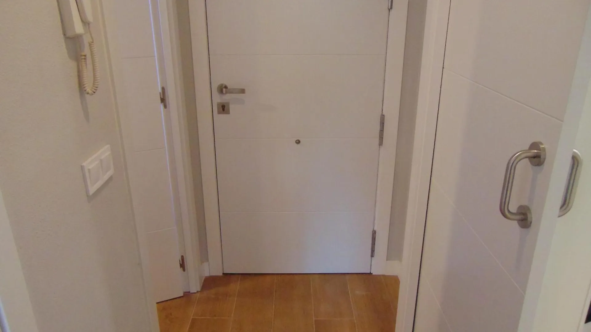 Apartment Airport Madrid Plenilunio Suites Beige Spain
